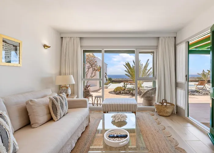 Aljibes By Escape * Tías